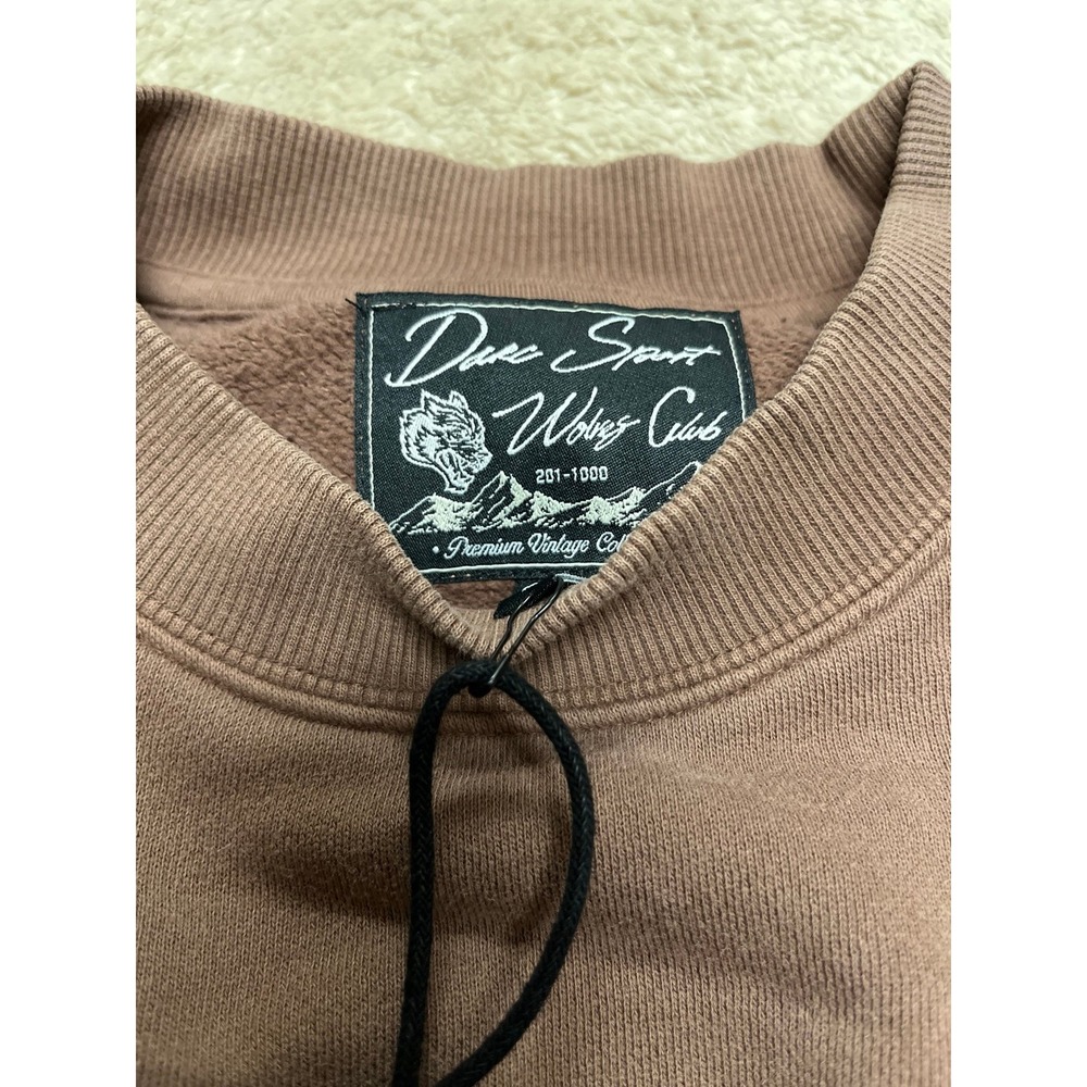 Darc sport Wolves Brown Cropped Sweatshirt with Graphic Print women's size small - Picture 4 of 5